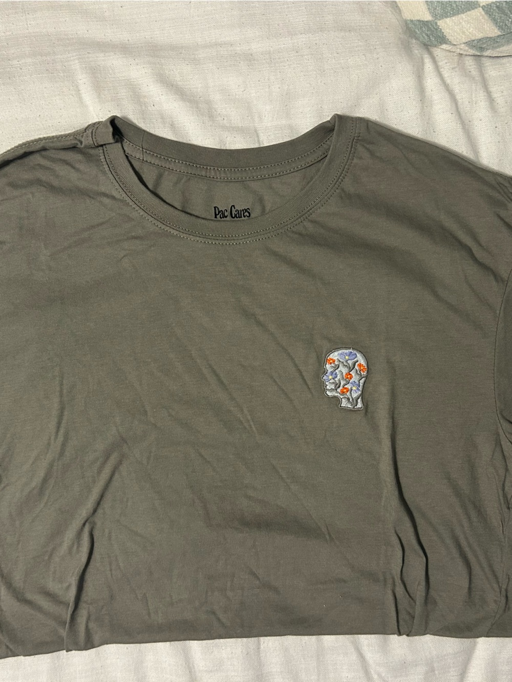 Relaxed Olive Green Men's T-Shirt with Embroidered Patch